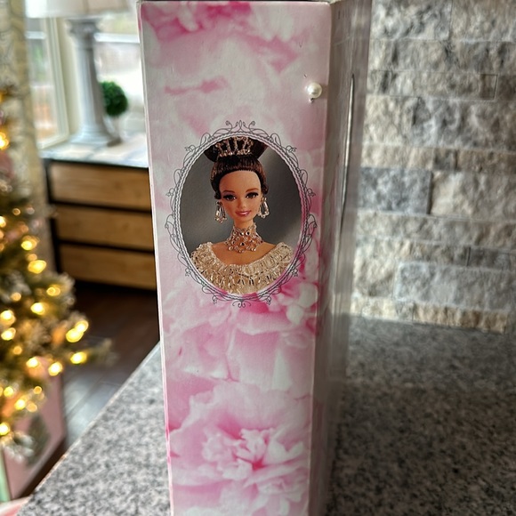 💕Barbie💕 as Eliza Doolittle from My Fair Lady Embassy Ball Doll 1995 - Picture 7 of 8